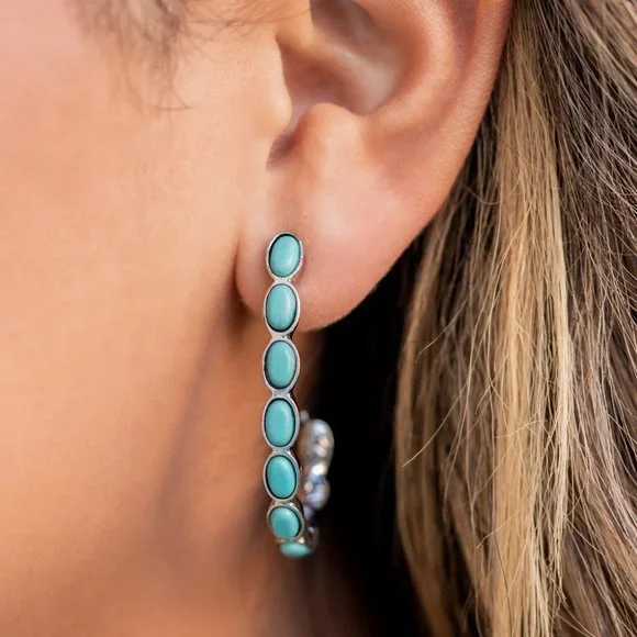 Paparazzi 5 Piece Blue Turquoise Crackle Stone Necklace/Ring/Bracelet/ 2 Earring - Picture 2 of 4